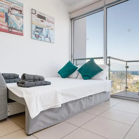 Stunning One-bedroom With Sea Views * Protarász