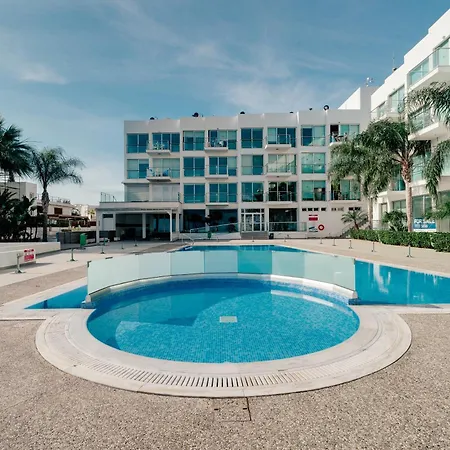 Lägenhet Stunning One-bedroom With Sea Views Protaras